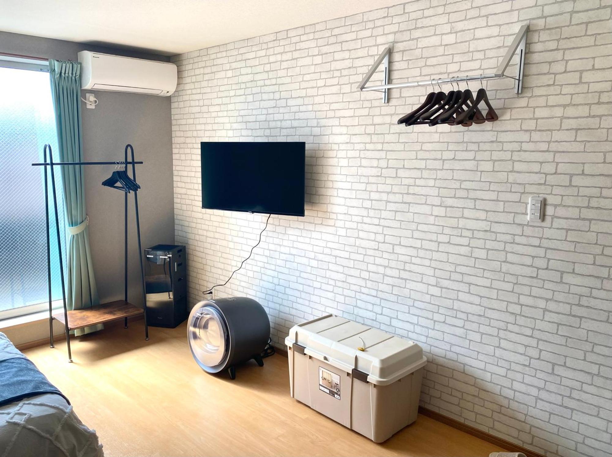 Ferienwohnung 梅田まで電車で5分 2024年フルリフォーム 雰囲気の良い商店街を満喫 コンビニとカフェまで徒歩1分 建物3階 Ōsaka Exterior foto